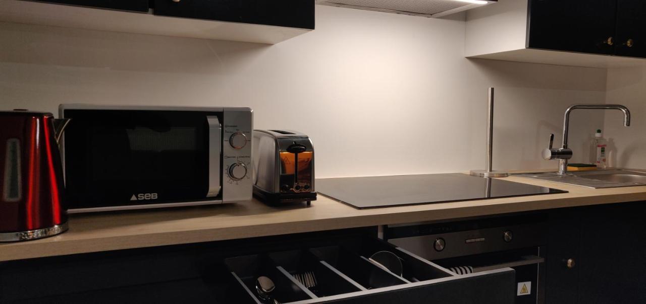 Appartement Confort Equipe Au Coeur De Béziers Dış mekan fotoğraf