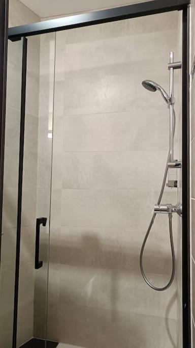 Appartement Confort Equipe Au Coeur De Béziers Dış mekan fotoğraf
